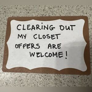 🛍️ Clearing out my inventory!  Reasonable offers are WELCOME.  Lots of clothes!